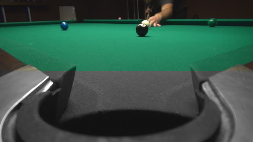 8-ball-corner-pocket